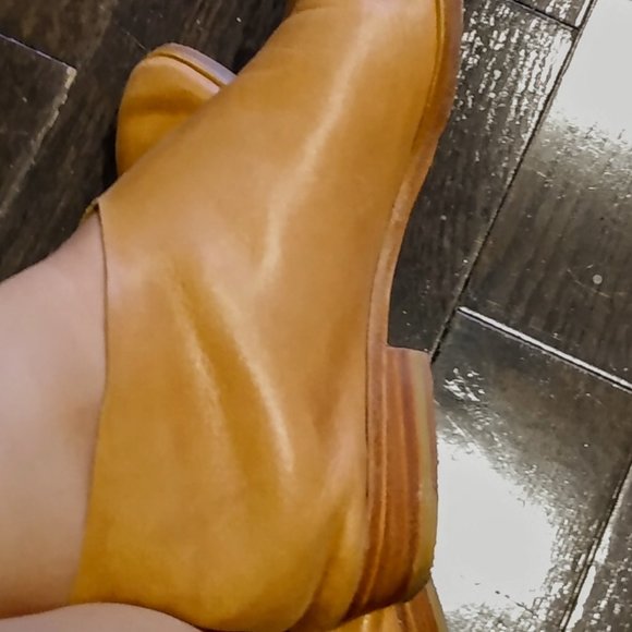 Sevilla Smith Terilyn Boot - Picture 9 of 10